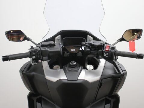 Honda Forza 750 NSS 750 27