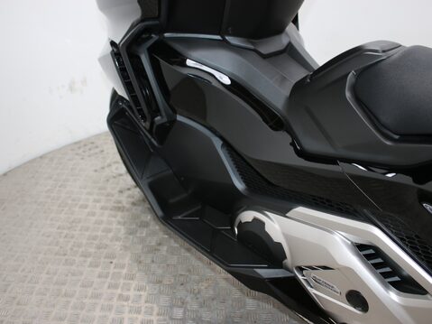 Honda Forza 750 NSS 750 28