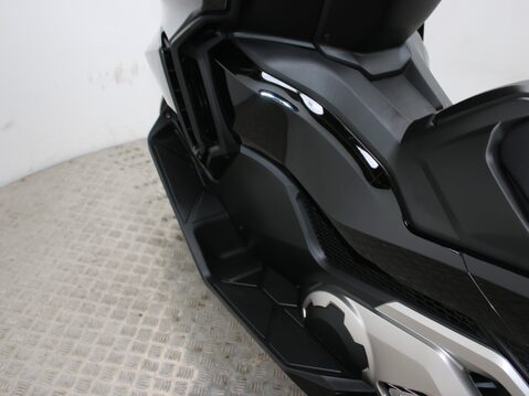 Honda Forza 750 NSS 750 29