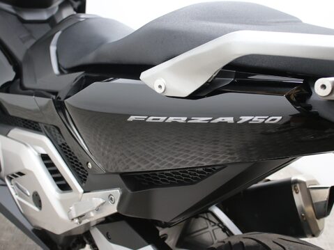 Honda Forza 750 NSS 750 36