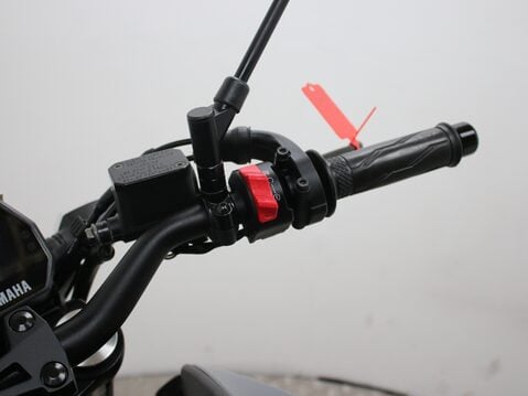 Yamaha MT-125 MT 125 (MTN 125-A) 24