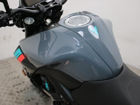 Yamaha MT-125 MT 125 (MTN 125-A) 25
