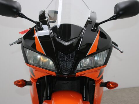 Honda CBR600 RR CBR600RR-9 32