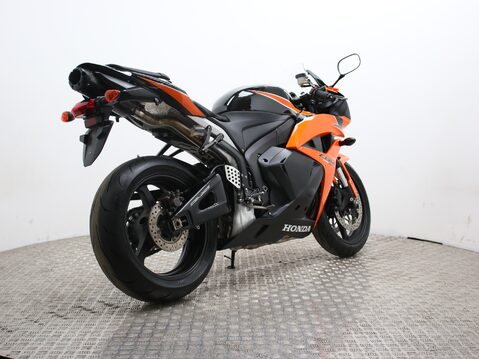 Honda CBR600 RR CBR600RR-9 12