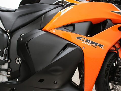 Honda CBR600 RR CBR600RR-9 21