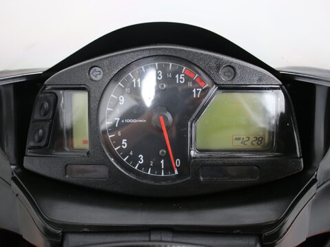 Honda CBR600 RR CBR600RR-9 15