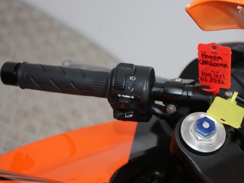 Honda CBR600 RR CBR600RR-8 31