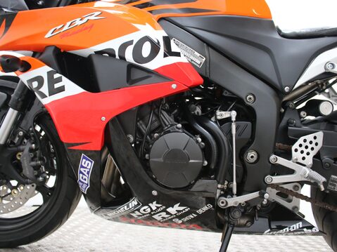 Honda CBR600 RR CBR600RR-8 28