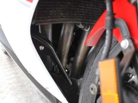 Yamaha R1 YZF R1 (07MY) 20