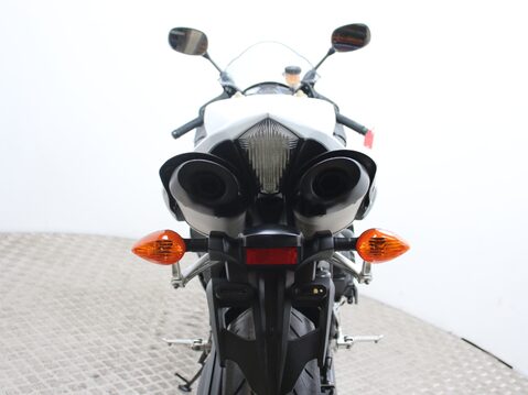 Yamaha R1 YZF R1 (07MY) 26