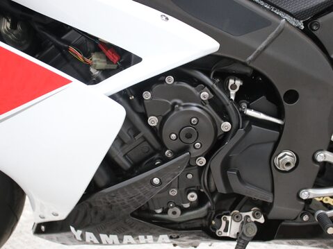 Yamaha R1 YZF R1 (07MY) 31