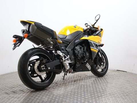 Yamaha R1 YZF R1 (10MY) 12