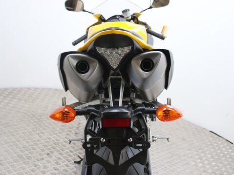 Yamaha R1 YZF R1 (10MY) 25