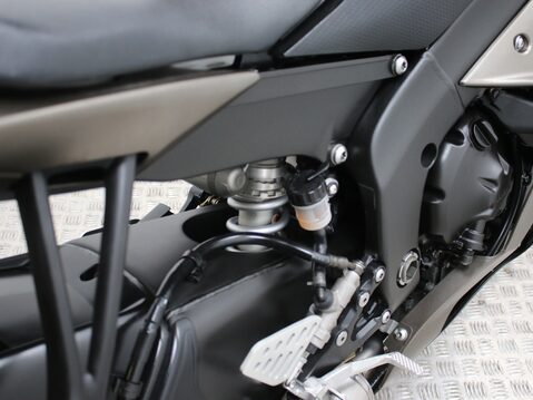 Yamaha R6 YZF R6 (14MY) 23