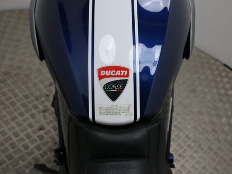 Ducati Diavel Diavel 1200 31