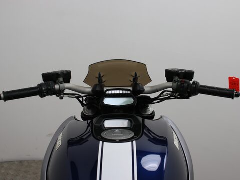 Ducati Diavel Diavel 1200 14