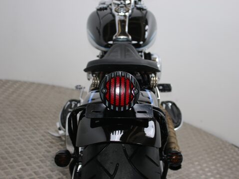 Harley-Davidson Softail FLSTF 1450 FAT BOY 25