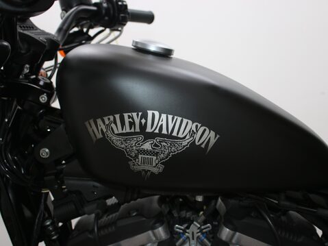 Harley-Davidson Sportster XL883N 26