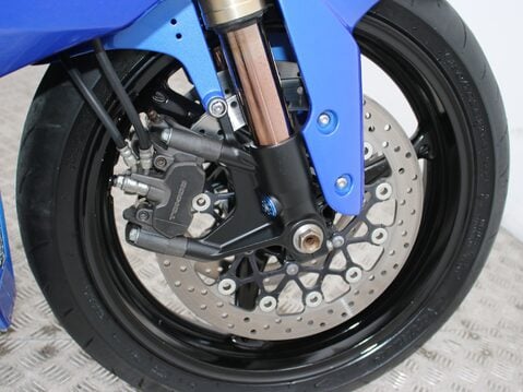 Suzuki GSX-R1000 GSX-R1000 L1 18