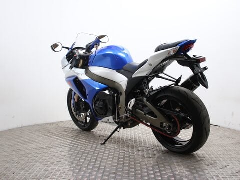 Suzuki GSX-R1000 GSX-R1000 L1 9