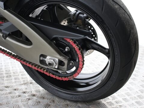Suzuki GSX-R1000 GSX-R1000 L1 25