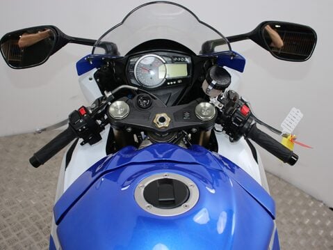 Suzuki GSX-R1000 GSX-R1000 L1 14