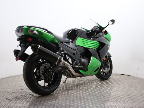 Kawasaki ZZR1400 ZX-14R 12