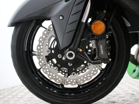 Kawasaki ZZR1400 ZX-14R 34