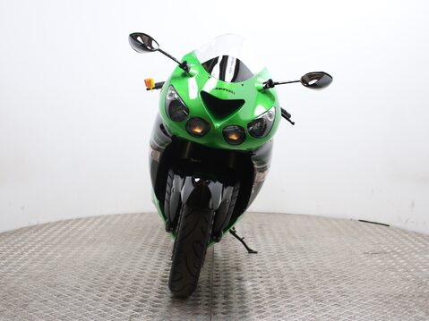 Kawasaki ZZR1400 ZX-14R 5