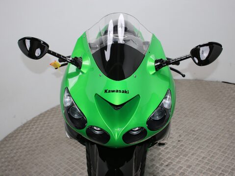 Kawasaki ZZR1400 ZX-14R 37