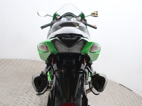 Kawasaki ZZR1400 ZX-14R 26