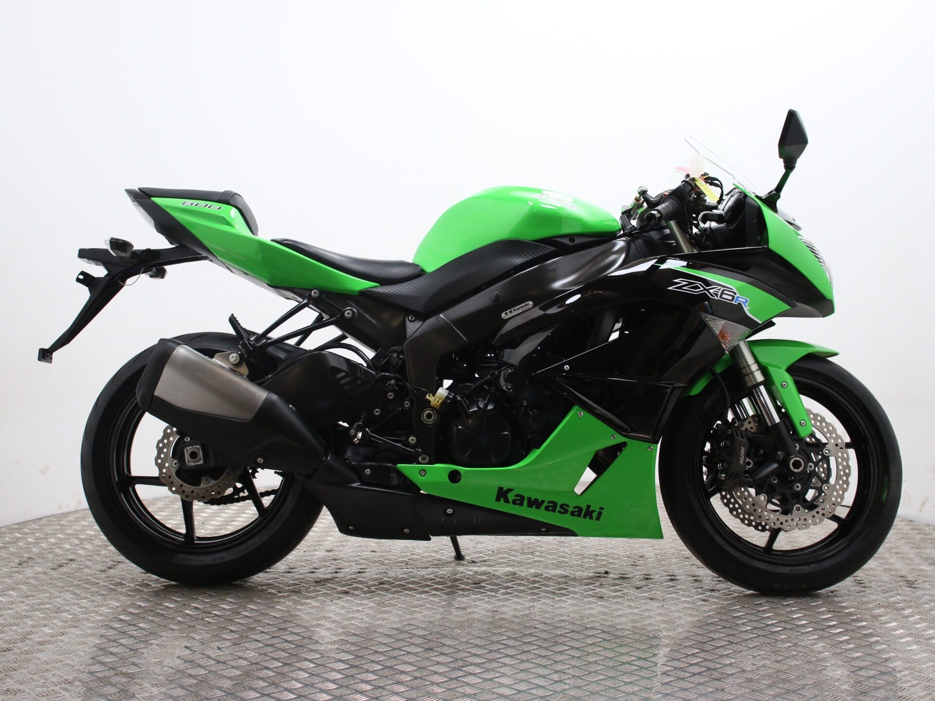 。 2023 Kawasaki Ninja ZX-6R Gray (Diecast Car) - HobbySearch