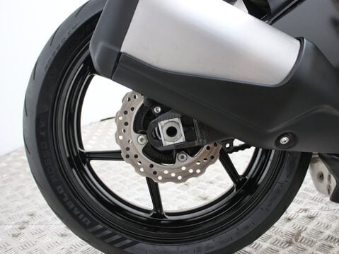 Kawasaki ZX-6R ZX600RAF 26