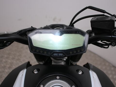 Yamaha MT-07 MT-07 (16MY) 15
