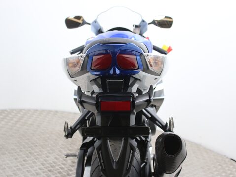 Suzuki GSX-R1000 GSX-R1000 L4 26