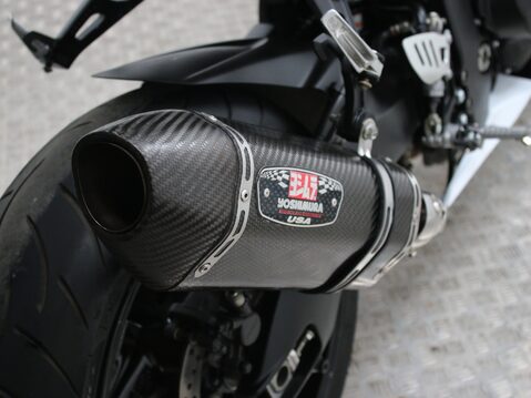Suzuki GSX-R1000 GSX-R1000 L4 24