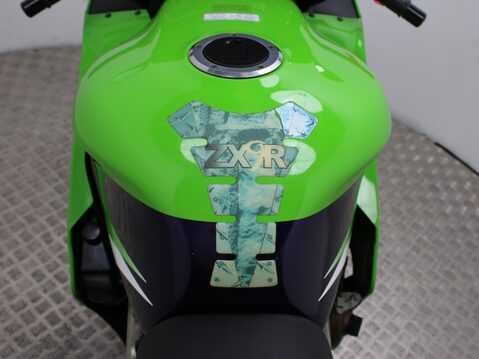 Kawasaki ZX-9R ZX 900 E1 35