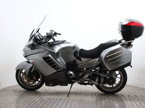 Kawasaki GTR1400 GTR 1400 8