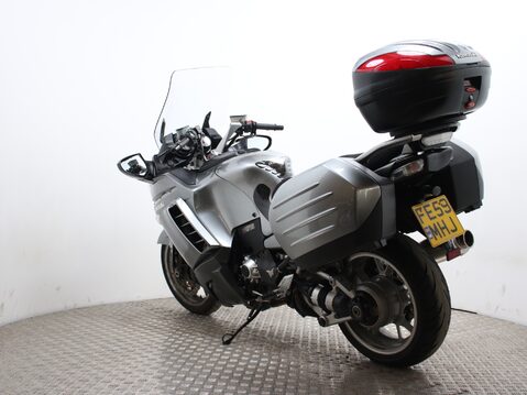 Kawasaki GTR1400 GTR 1400 9