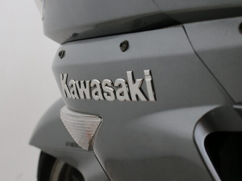 Kawasaki GTR1400 GTR 1400 20