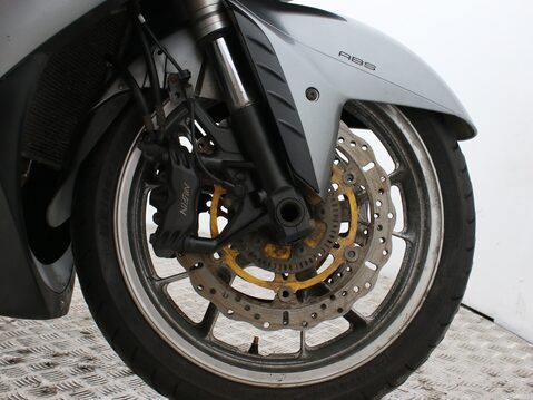 Kawasaki GTR1400 GTR 1400 29