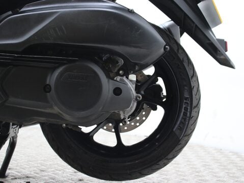Yamaha Nmax 125 GPD125-A ABS 27