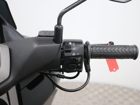 Yamaha Nmax 125 GPD125-A ABS 23