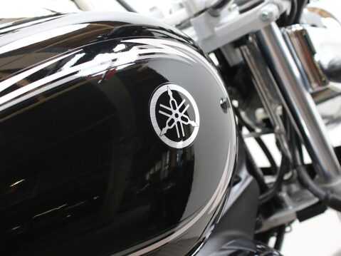 Yamaha YBR125 Custom YBR Custom 25