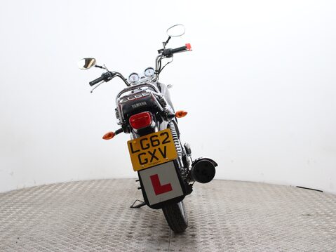Yamaha YBR125 Custom YBR Custom 11