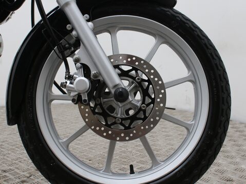 Yamaha YBR125 Custom YBR Custom 26