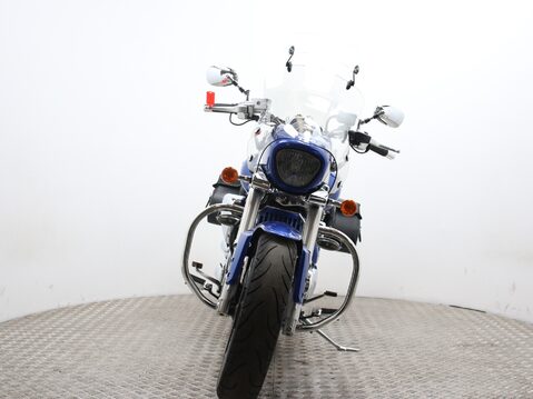 Suzuki Intruder 800 VZ 800 5