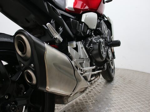 Honda CB1000R CB 1000 RA-J 17