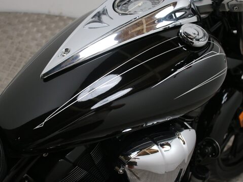 Yamaha XVS950 MIDNIGHT STAR 20