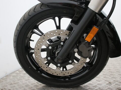 Yamaha XVS950 MIDNIGHT STAR 28